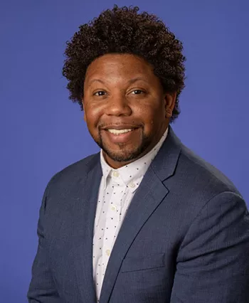 澳门线上博彩 Staff member 贾斯汀Enlow