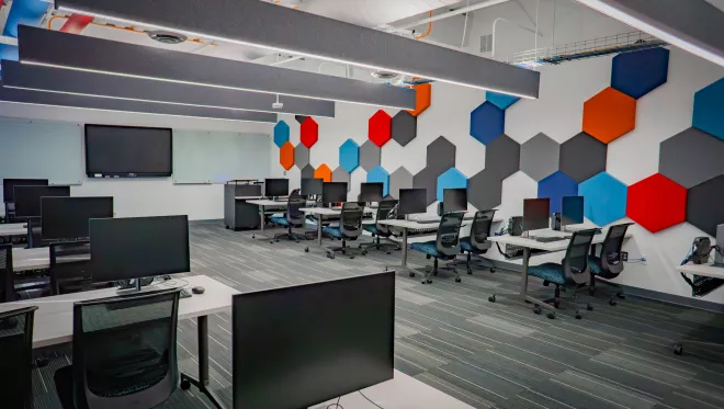 Tulsa Community College's 网络安全 Lab