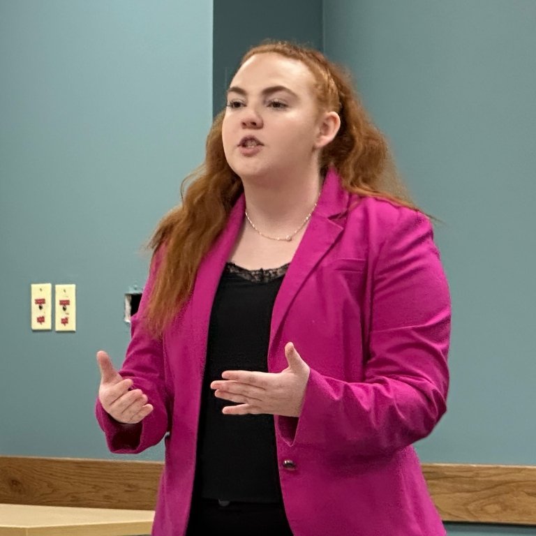 亚历克斯·布拉德福德